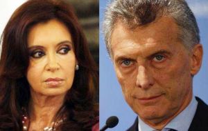 The question then is why Cristina followers believe it is OK she is corrupt, and contrary to that they believe that Macri is corrupt, asked Duran Barba