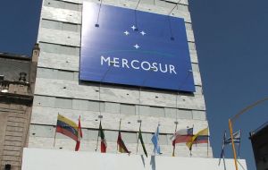 Mercosur members in a joint communiqué strongly rejected “violence against the Venezuelan Legislative” 
