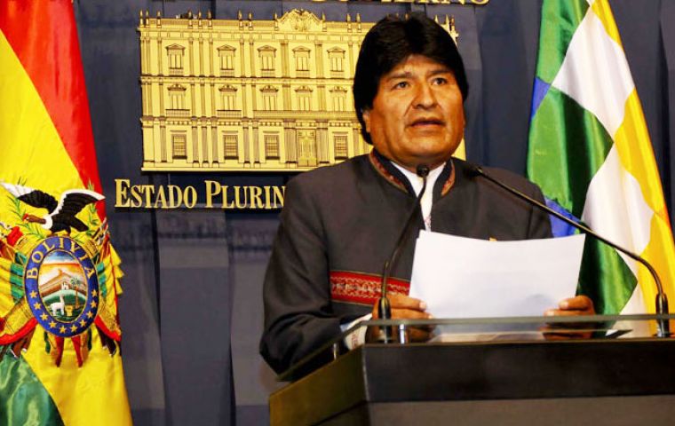 Morales said that Chile “should acknowledge there are peaceful ways to resolve controversies between nations” 