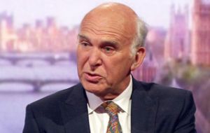 Vince Cable said the latest clash “reveals a deep, unbridgeable chasm between the Brexit fundamentalist and the pragmatists”.
