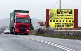 The UK government does not want to see any physical infrastructure at the Irish border, such as customs posts. 
