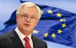  Davis will warn Brussels not to “drag its feet” in discussions which must be completed in time for the deadline of March 2019.