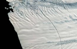  The Pine Island Glacier is one of the largest in West Antarctica, a region that is currently Antarctica’s biggest ice loser. (Pic NASA)