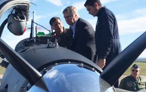 Defense minister Aguad inspects one of the Texan II, at the Cordoba Military Aviation School