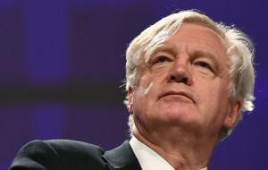 Davis indicated that he was talking a “pragmatic” approach to MPs’ concerns by writing Brexit day into the Bill. 
