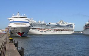The best recent season has been 2013/14 when Montevideo and Punta del Este received 237 cruise calls.