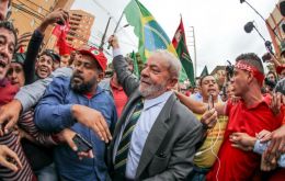 The petition titled “Election without Lula is a fraud”, comes ahead of a January 24 court ruling on his appeal of a nine-and-a-half-year jail sentence issued last July.