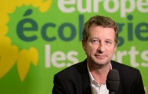 “It is a wonderful victory against a terribly harmful kind of fishing,” said Yannick Jadot, Greens party member, who took part in the campaign against the practice.