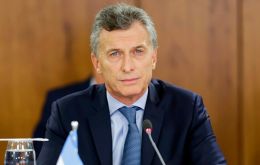 Macri faces a precarious fiscal situation caused by runaway government spending and slow growth. 