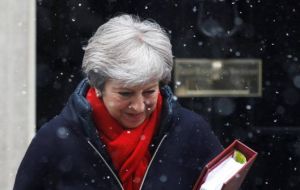 Theresa May has said 80% of firms would face no new customs checks between Northern Ireland and the Irish Republic and others would be simplified. 
