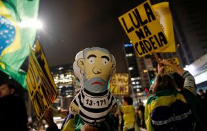 The comments came as thousands of Brazilians rallied in cities around Brazil to both support and decry Lula