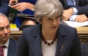 The report puts pressure on Mrs. May ahead over a vote in the Commons next week on keeping the UK in the European Customs Union