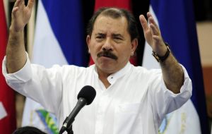 Daniel Ortega announced the cancellation of the overhaul accompanied by business executives who account for about 130,000 jobs and millions of dollars in exports.