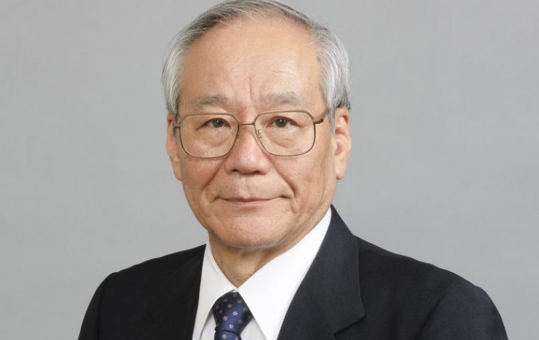 WMA President Dr. Yoshitake Yokokura said that attacks on health workers, medical vehicles and hospitals were unacceptable.
