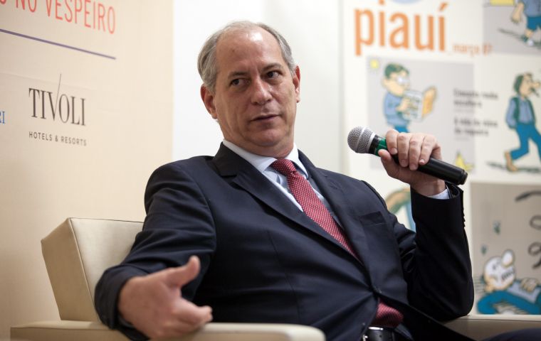 ”Ciro (Gomes) sounded him out directly,“ said a source, and although ”nothing has been decided, if Steinbruch is invited, he will accept. He feels very honored.”