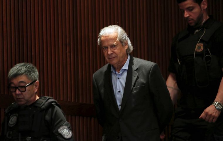 Dirceu, a crucial leader in the Workers' Party (PT), was sentenced to 30 years and nine months in prison for corruption, money laundering and criminal association