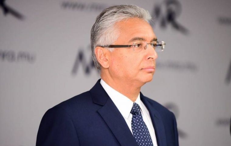 “We have had verbal threats,” said the Prime Minister of Mauritius, Pravind Jugnauth, in an interview with BBC News. 