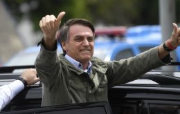Mauricio Macri, was on the phone with the president elect, but earlier in the evening ”congratulated Jair Bolsonaro for his victory in Brazil!! 