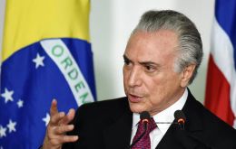 The bill signed by Temer serves as a benchmark for other public sector pay and the hike will add an estimated US$ 1 billion) to the government's deficit