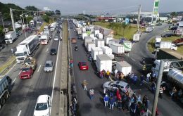 The blockade on Brazil’s BR-116 was causing back-ups of two km (1.5 miles) in both directions on Monday morning, according to the federal highway police.