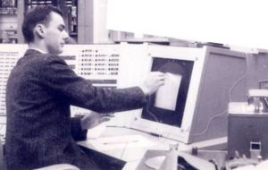 In the late 1960s, Dr. Roberts ran the part of the US Advanced Research Projects Agency (Arpa) given the job of creating a computer network called Arpanet