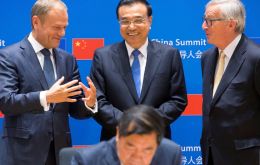 In a column for Monday's edition of Handelsblatt, the Chinese Premier denied accusations Beijing was trying to split the bloc by investing in eastern Europe