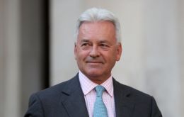 The resignation of Alan Duncan underlines the strong feeling in the governing Conservative Party and parliament against a no-deal Brexit 