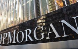 JPMorgan has roughly 20 billion reais (US$ 3.71 billion) under management in its Brazilian private banking unit, a source said. 