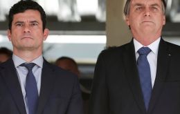 Moro accepted Bolsonaro's offer to become Justice Ministr, thus demonstrating his partiality towards The PT leader.
