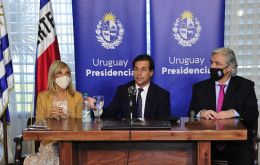 As soon as he returned from his trip, Lacalle announced in a press conference that he would ban a forestry bill promoted by his coalition partner, Senator Guido Manini Ríos
