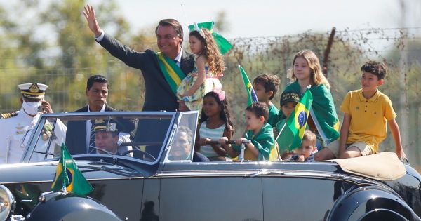 Bolsonaro: My daughter will not get vaccinated - Agenzia Nova