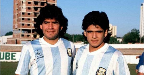 Nico Cantor on X: When Maradona passed Pelé wrote: “One day, in heaven, we  will play together on the same team. And it will be the first time that I  raise my