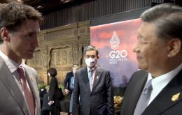 The video capturing the encounter shows Xi and Trudeau in close proximity in what appears to be the G20 venue.