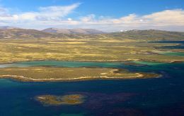 Already visible climate change effects in the Falklands as Laguna Isla dries out on East Falkland