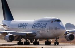 Venezuela threatened Latin American countries allowing the B-747-300 to fly back to the United States that such an acquiescence would be interpreted as a hostile act