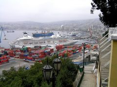 /imgs.php/noticias/14020/240x0/Valparaiso_cruise.jpg
