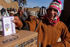 /imgs.php/noticias/15885/240x0/bolivia-referendum.jpg