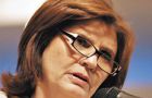 Lawmaker Patricia Bullrich making the announcement