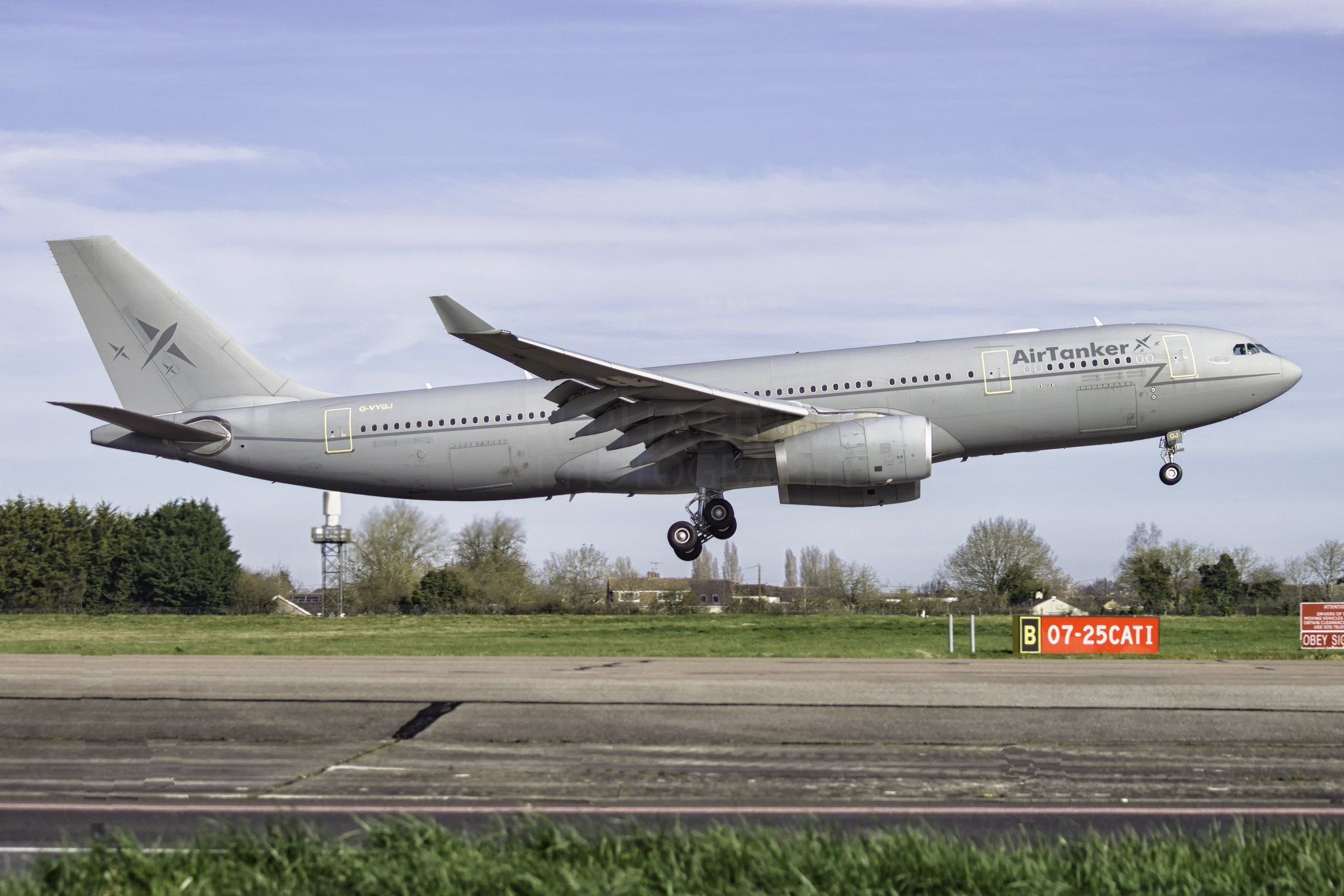 Falklands/UK airbridge has reduced flight time with reroute via Cape