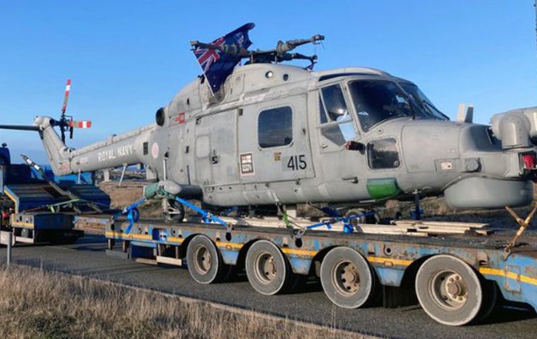 Lynx XZ725, which attacked an Argentine submarine with her GPMG in 1982, returns to the Falklands to enjoy a more peaceful life (Picture: Royal Navy)