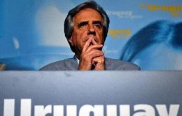“No talks with Argentina with blocked bridges” reiterates Vazquez