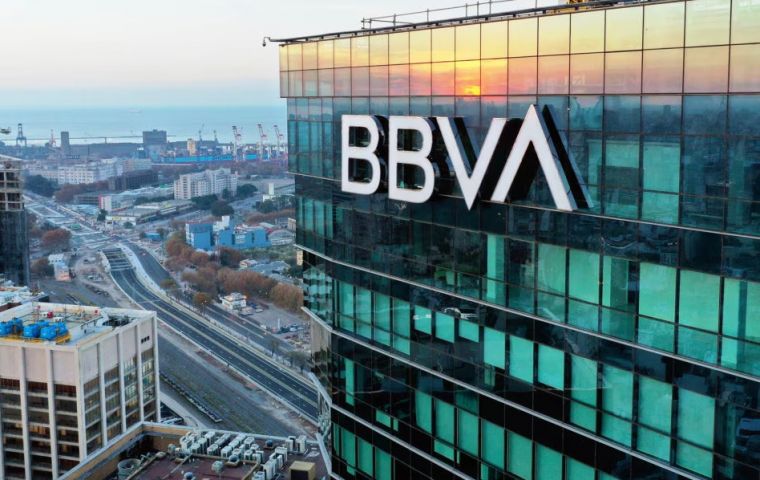 Successive economic hardships have affected profits in the banking industry; hence BBVA is said to have lost interest in Argentina