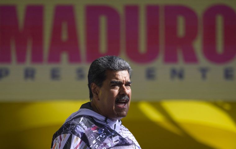 Maduro assured that his victory was the only result that would guarantee “peace” in the country