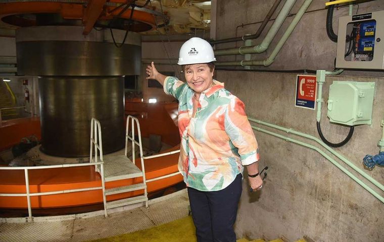 Georgieva visited the Itapú Hydroelectric Plant on her day as a tourist in Paraguay