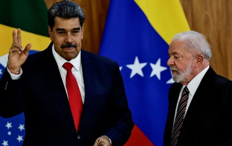 Venezuela's sovereignty must be respected, Maduro insisted