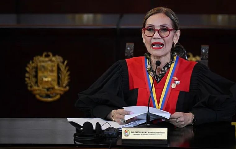 “We can conclude that the bulletins issued by the CNE are supported by the tally sheets issued by each of the voting machines,” Caryslia Rodríguez stressed