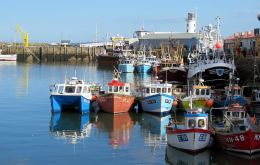 The introduction of minimum conservation reference sizes (MCRS) for lemon sole (250mm), turbot (300mm), and brill (300mm) in the English waters 