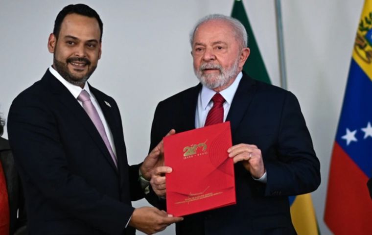 Vadell resuming his functions ended the diplomatic dispute between the two countries after Brazil's veto to the Chavista country joining BRICS 