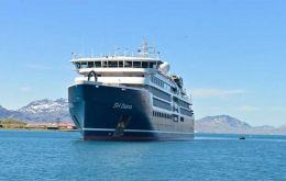 Swan Hellenic’s Diana suffered a shaft breakdown in one of two propellers, forcing the vessel to divert first to South Georgia and later Ushuaia