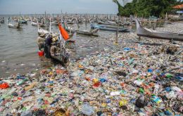 Fifth global conference fails to reach deal on curbing plastic pollution 